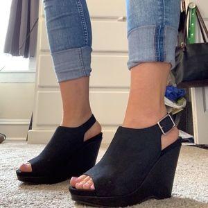 Black Open Toed Sandal Wedge Heels